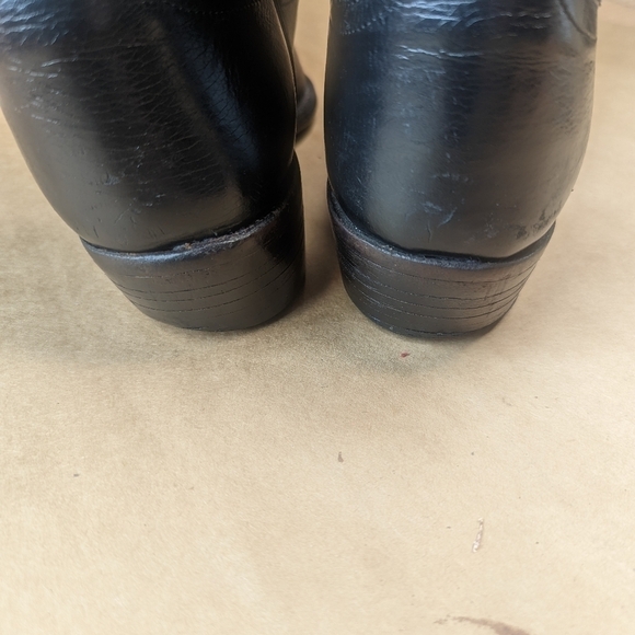Lucchese Boots men's size 9D black leather classic Western cowboy boots. Great c - Picture 8 of 13